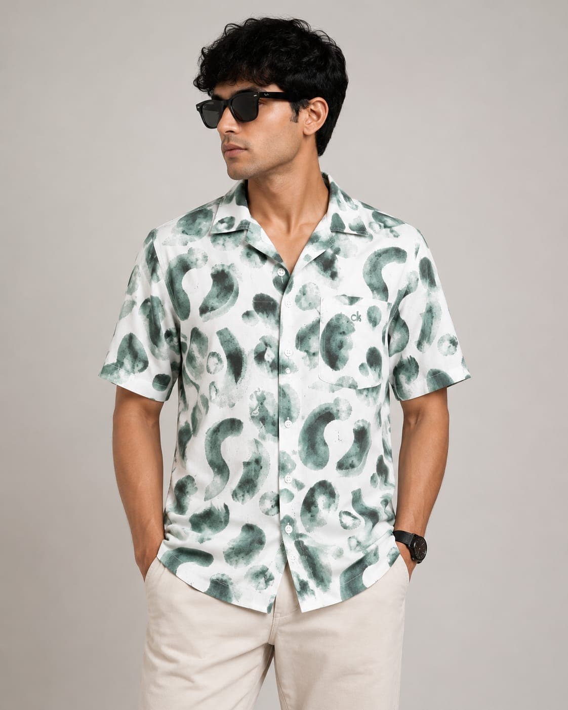 BLUEFIN Men's Sage Mist Abstract Print Casual Shirt thumbnail 1