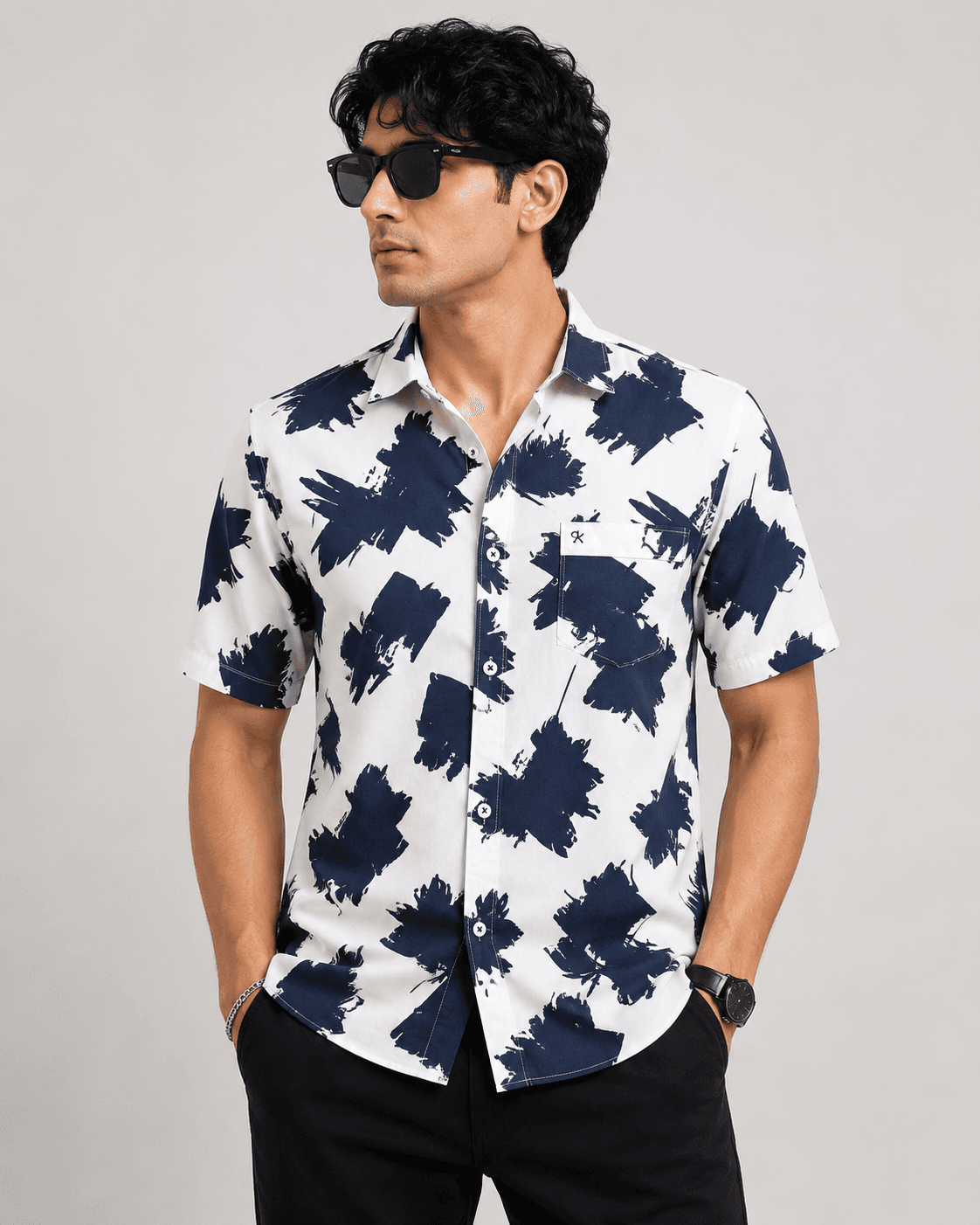 BLUEFIN Men's White Abstract Print Casual Shirt